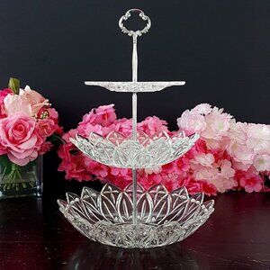 Hand Crafted 3 Tier Federal Glass Petal Flower Cake Stand Tea Party Fruit Bowl